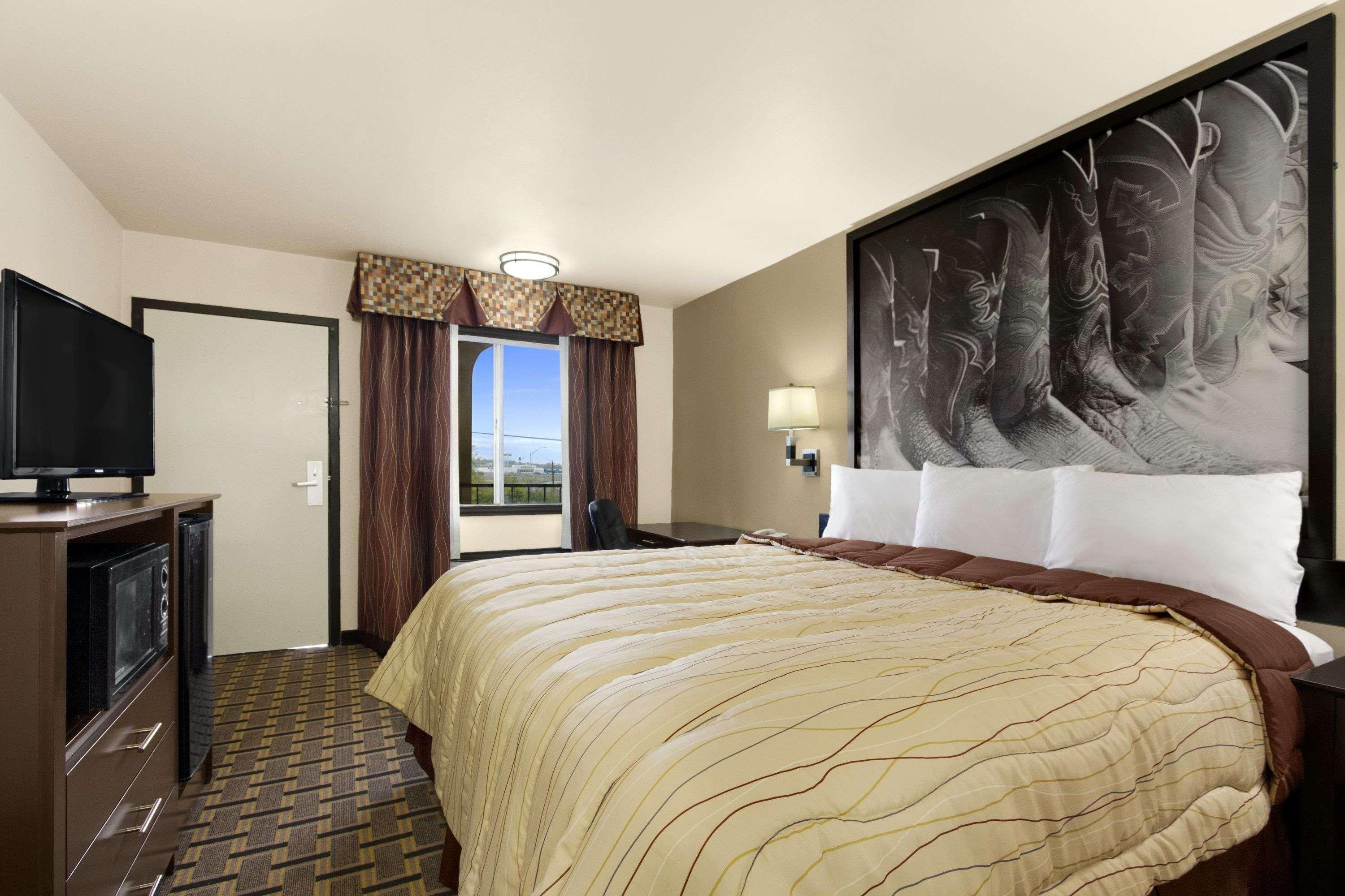 Super 8 By Wyndham Fort Worth Tx Номер фото